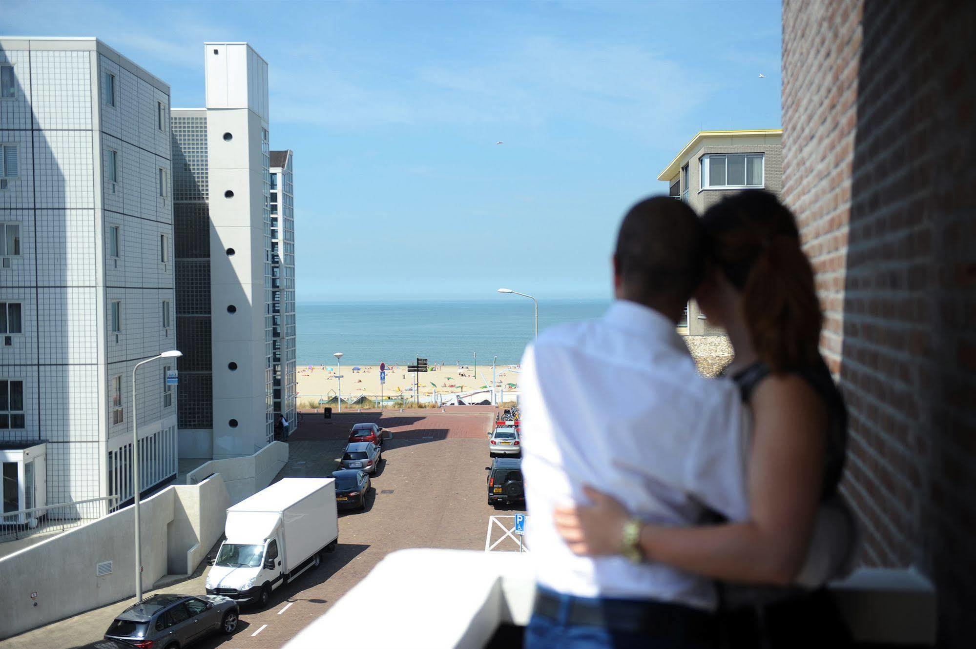 Hotel Andante Aan Zee Хага Екстериор снимка